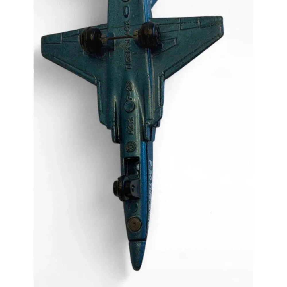 Vintage F-20 Tigershark Diecast Fighter Jet Metallic Blue Military Plane A212